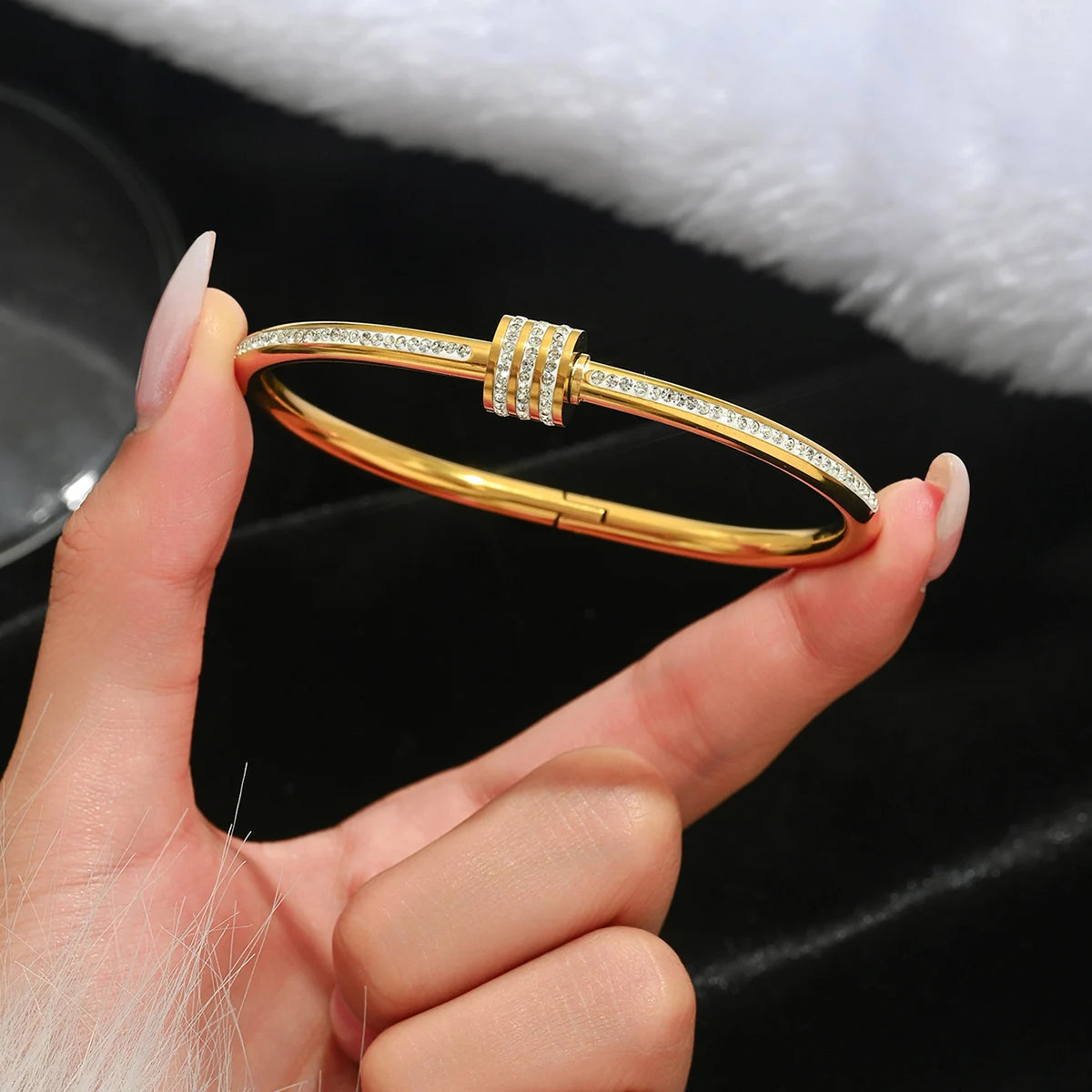 Golden Luxe Bangle Stack Set