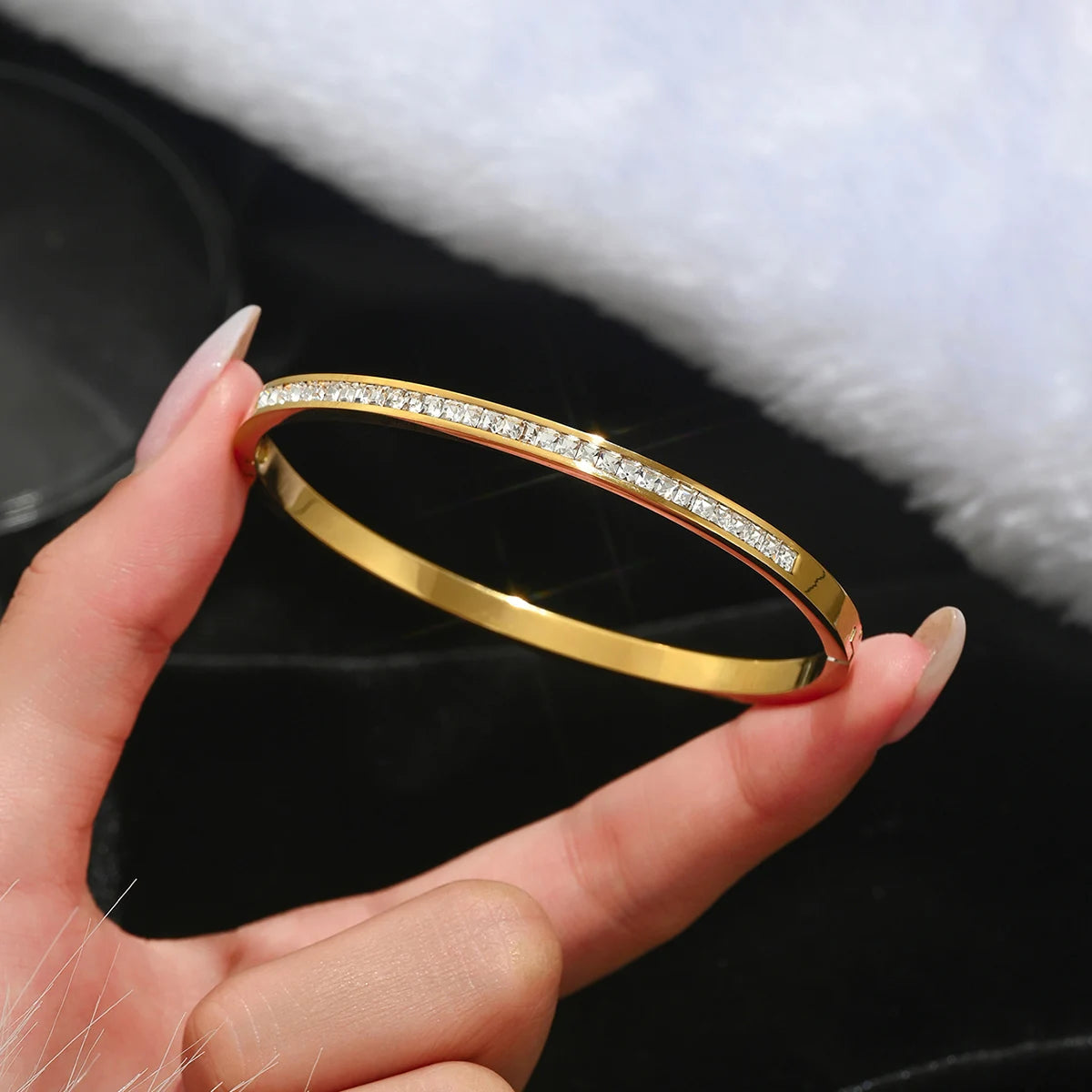 Golden Luxe Bangle Stack Set